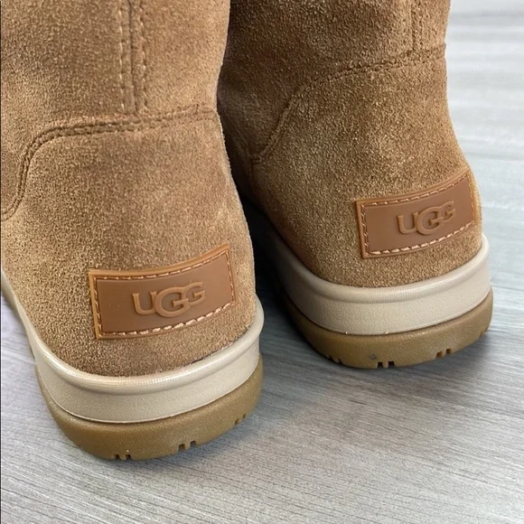 🍁 UGG 🍁 CLASSIC WEATHER HIKER HI BOOTS - Picture 13 of 16